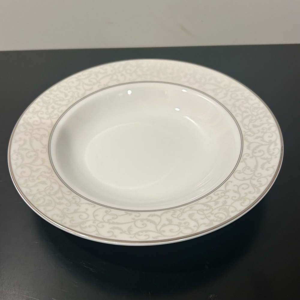 Mikasa Parchment (China) L3438 Rim Soup Bowl